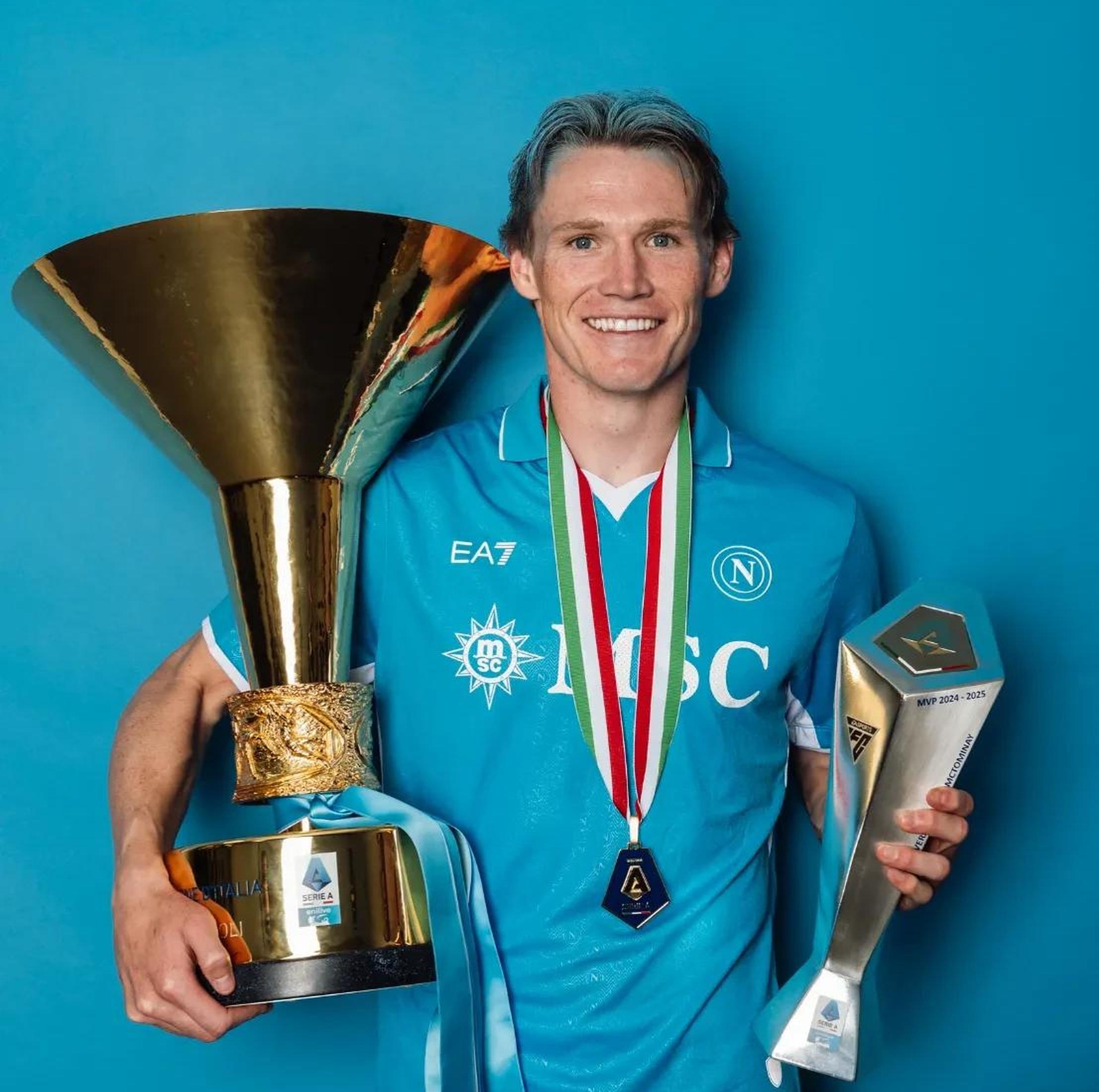 包含意甲球员个人风采展现,获得媒体关注的词条 包含意甲球员个人风采展现,获得媒体关注的词条