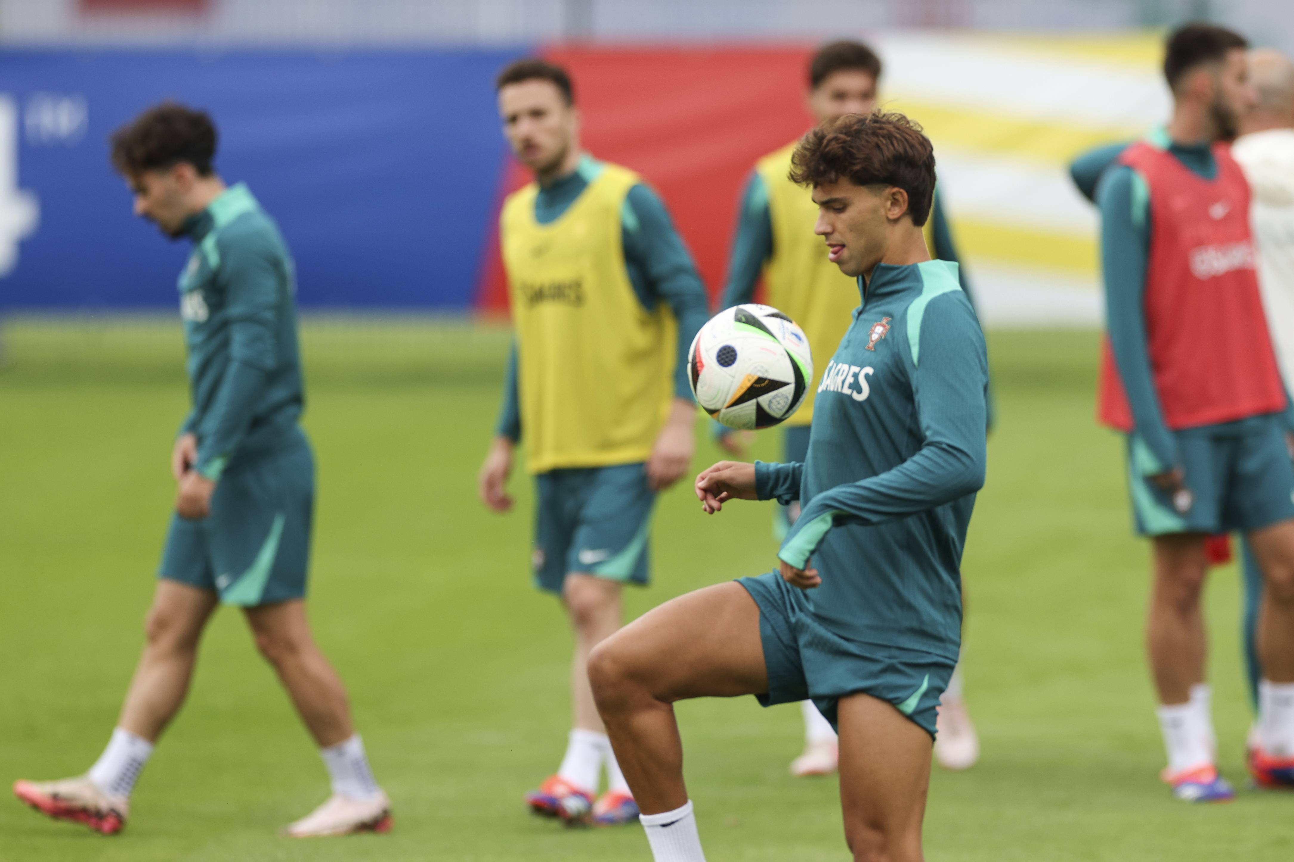 葡萄牙球队在欧洲赛场上取得连胜 葡萄牙球队在欧洲赛场上取得连胜