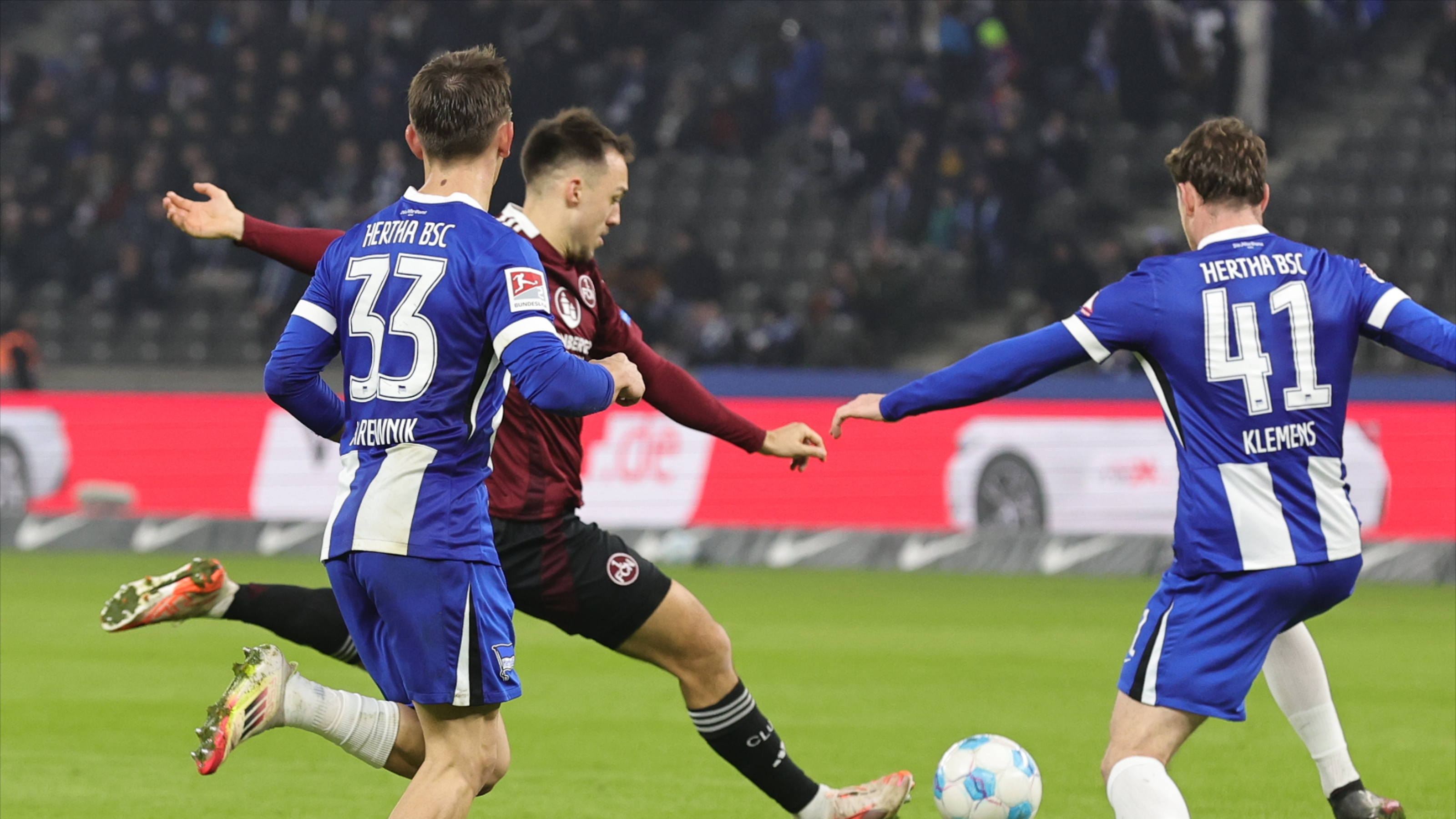 柏林赫塔多默特重伤无缘欧冠战事的简单介绍