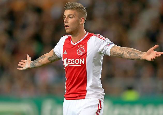 阿贾克斯引进比利时中场，提高中场传球