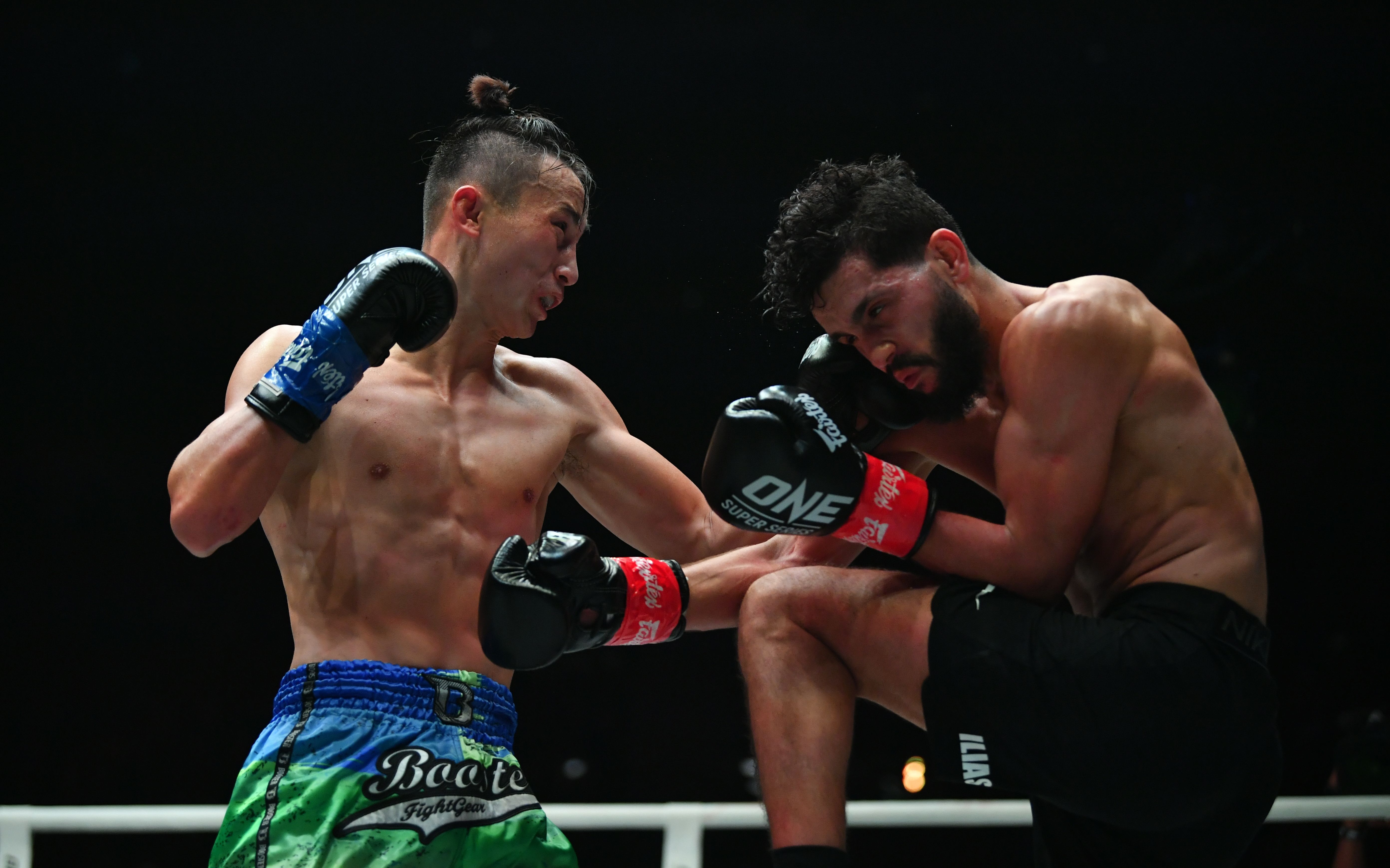 拳击选手王力凭借实力晋级半决赛 拳击选手王力凭借实力晋级半决赛