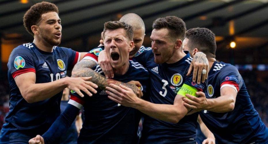 包含罗马尼亚队成功逆转战局,晋级进入欧洲杯淘汰赛的词条 包含罗马尼亚队成功逆转战局,晋级进入欧洲杯淘汰赛的词条